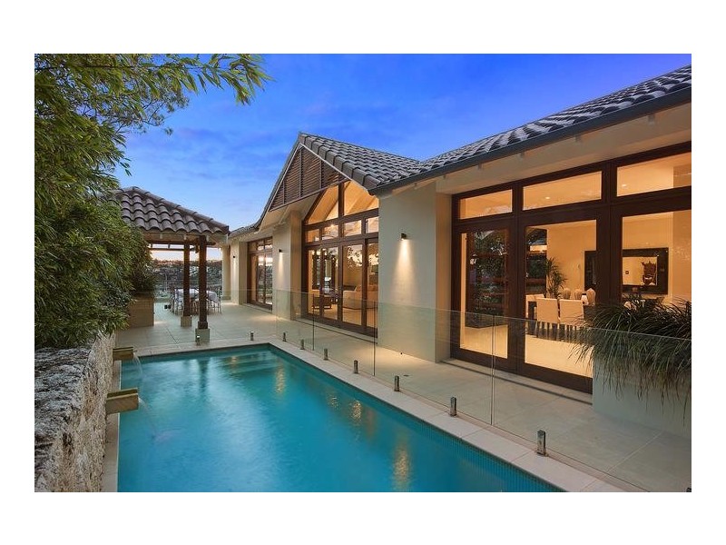 18 Peronne Avenue, Clontarf NSW 2093