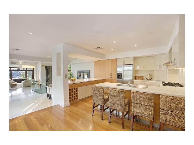 18 Peronne Avenue, Clontarf NSW 2093