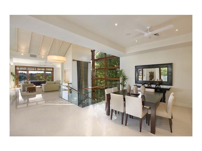 18 Peronne Avenue, Clontarf NSW 2093