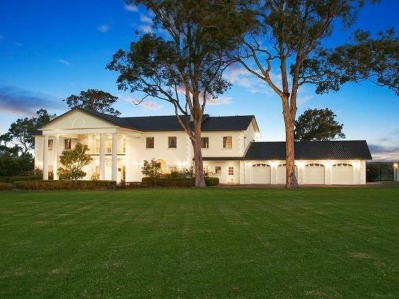 15 Walter Parade, Black Hill NSW 2322