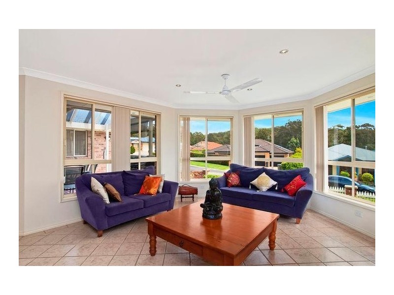 16 McCubbin Way, Lambton NSW 2299