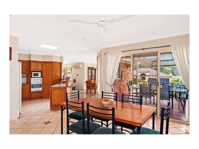 16 McCubbin Way, Lambton NSW 2299
