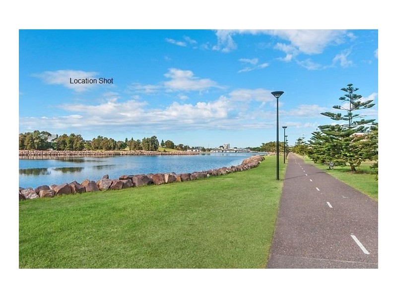 7 Kings Road, Tighes Hill NSW 2297