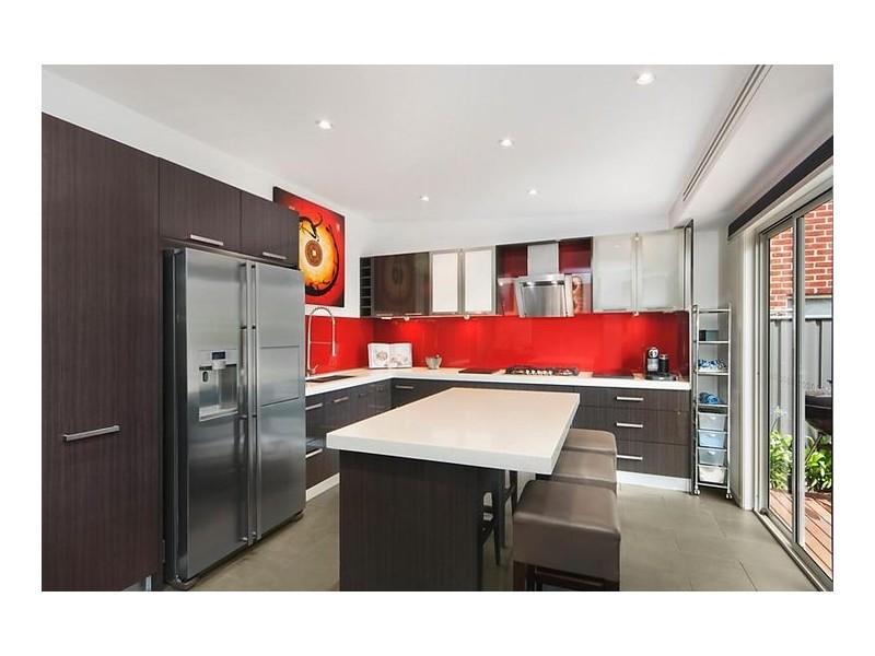 106 Denison Street, Hamilton NSW 2303