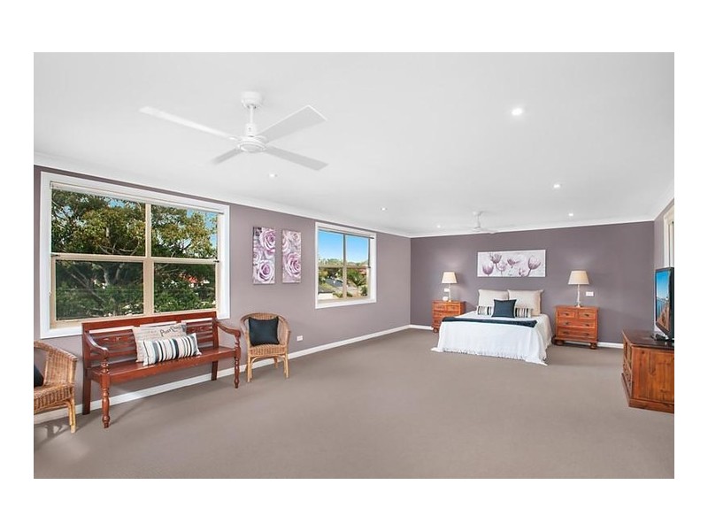 92 Springfield Avenue, Kotara NSW 2289