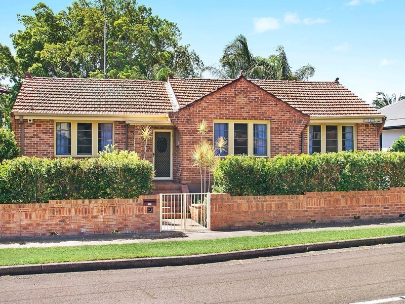 48 Carnley Avenue, New Lambton NSW 2305