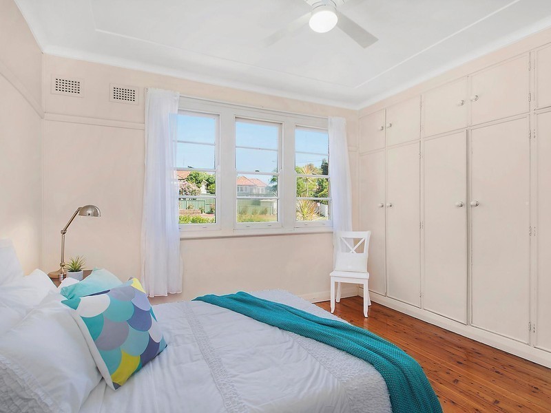 48 Carnley Avenue, New Lambton NSW 2305