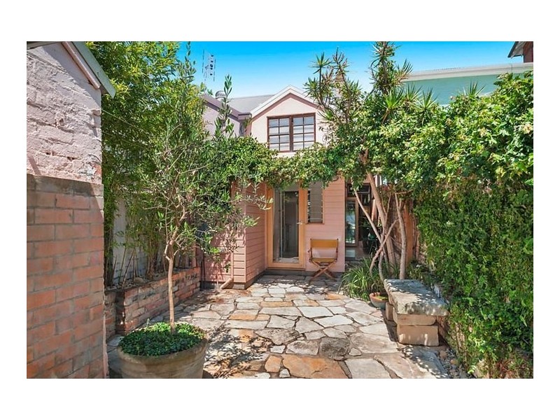 96 Laman Street, Cooks Hill NSW 2300