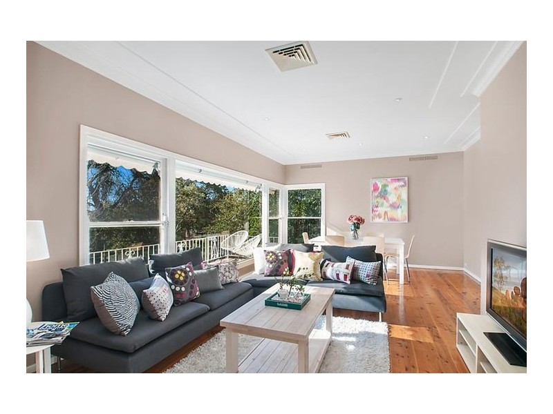 13 Bershire Avenue, Merewether Heights NSW 2291