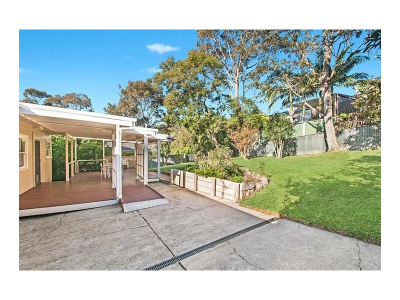 13 Bershire Avenue, Merewether Heights NSW 2291