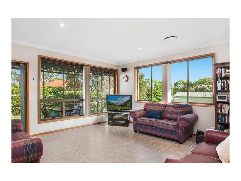 8 Marcus Street, Waratah West NSW 2298
