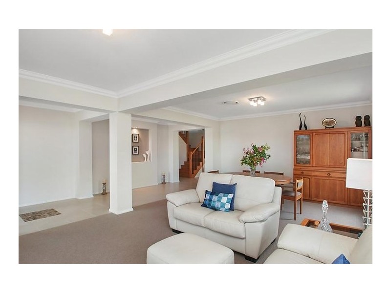 37 Sunningdale Circuit, Medowie NSW 2318