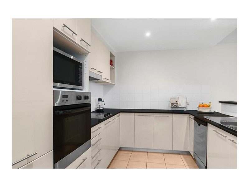 103/4 Ravenshaw Street, Newcastle West NSW 2302