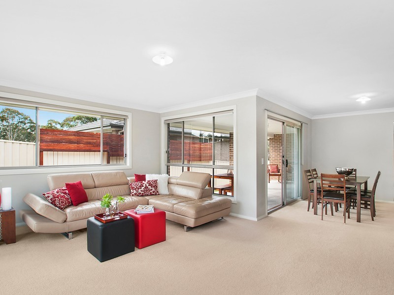 24 Crestview Street, Fletcher NSW 2287