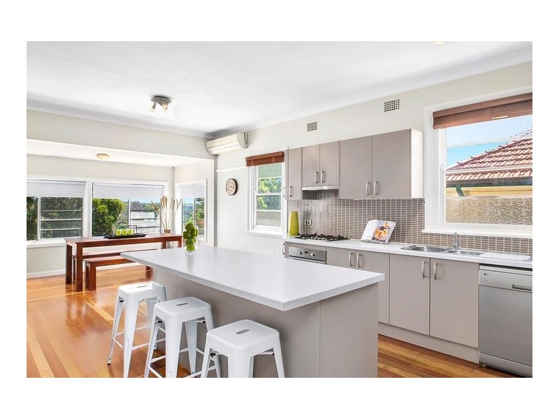 20 Villa Road, Waratah West NSW 2298