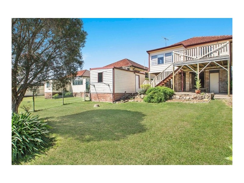 20 Villa Road, Waratah West NSW 2298