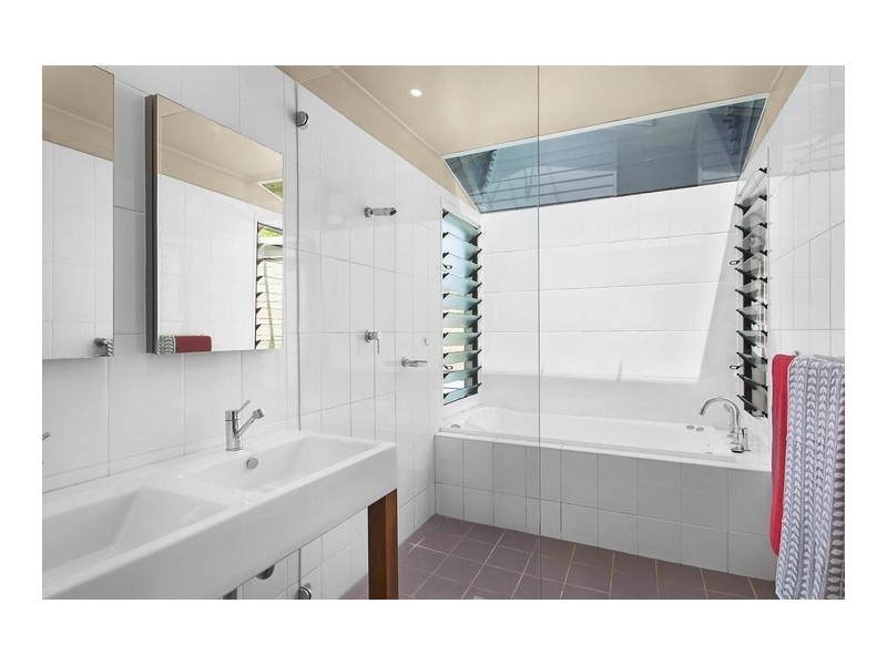 120 Macquarie Street, Merewether NSW 2291