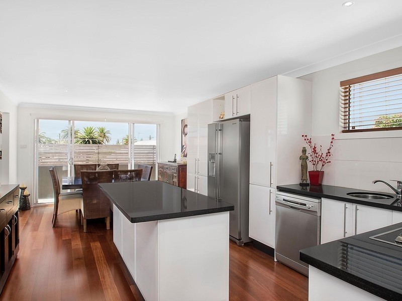 8A Hopkins Street, Merewether NSW 2291