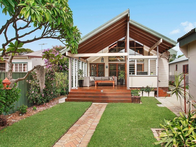 28 Pulver Street, Hamilton South NSW 2303