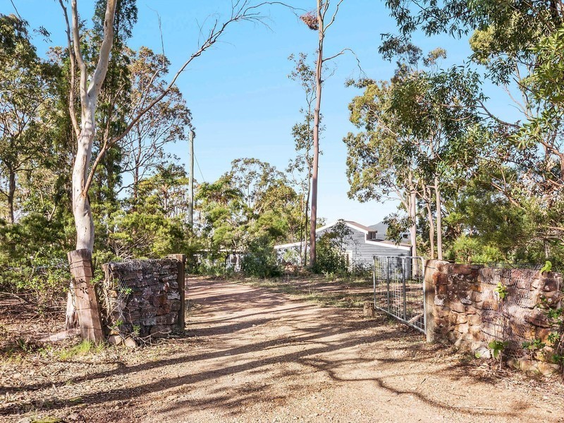 101 Clarke Street, Pindimar NSW 2324