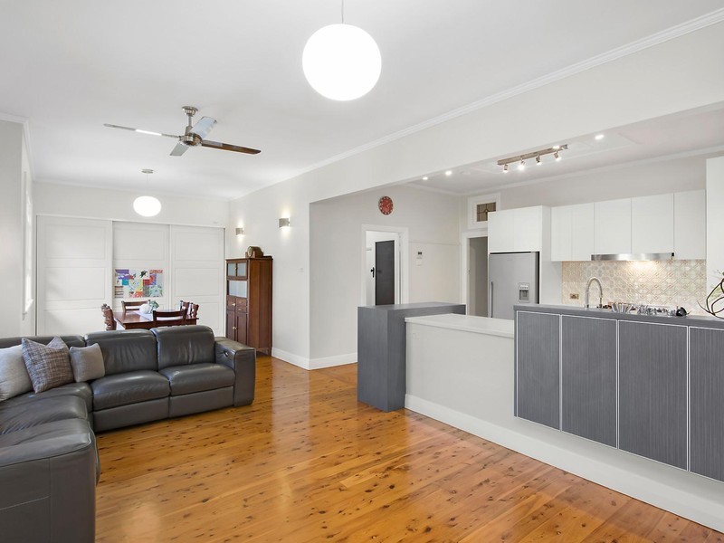 4 Freyberg Street, New Lambton NSW 2305