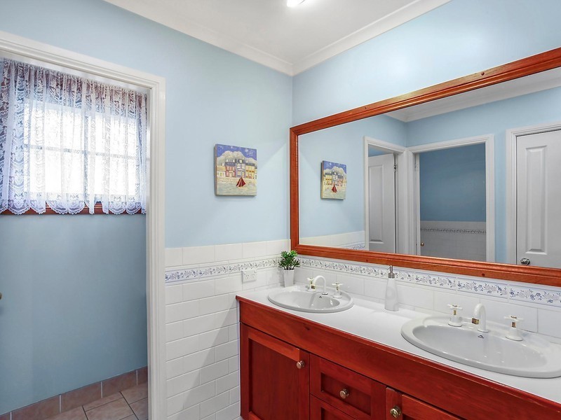 8 Kalinda Close, Lambton NSW 2299