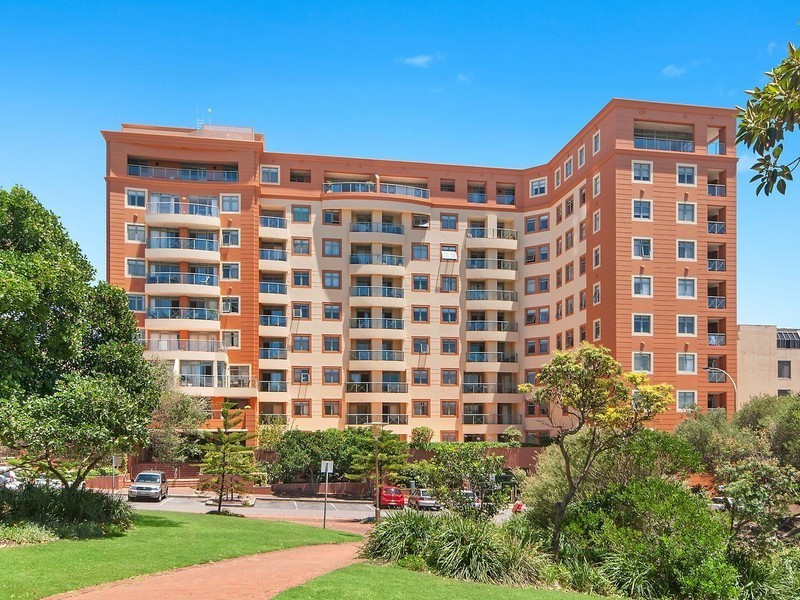 902/26 Pacific Street, Newcastle NSW 2300