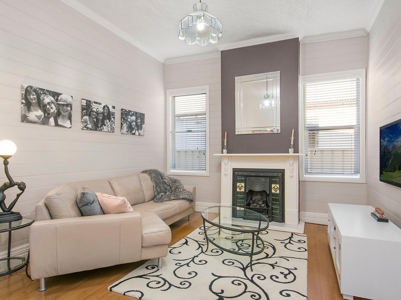 15 Poitrel Street, New Lambton NSW 2305