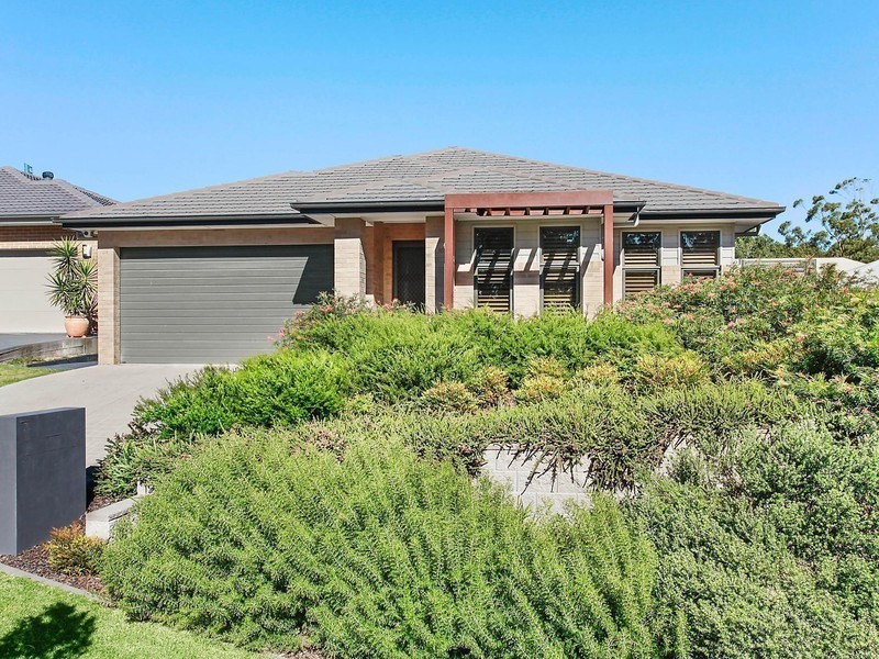 28 Konara Crescent, Fletcher NSW 2287