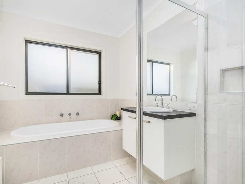 28 Konara Crescent, Fletcher NSW 2287