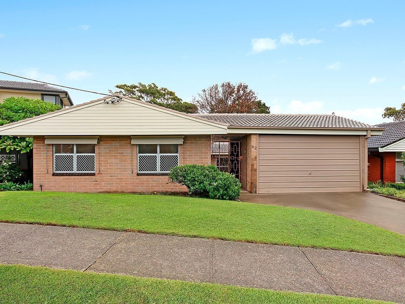 82 Rembrandt Drive, Merewether Heights NSW 2291