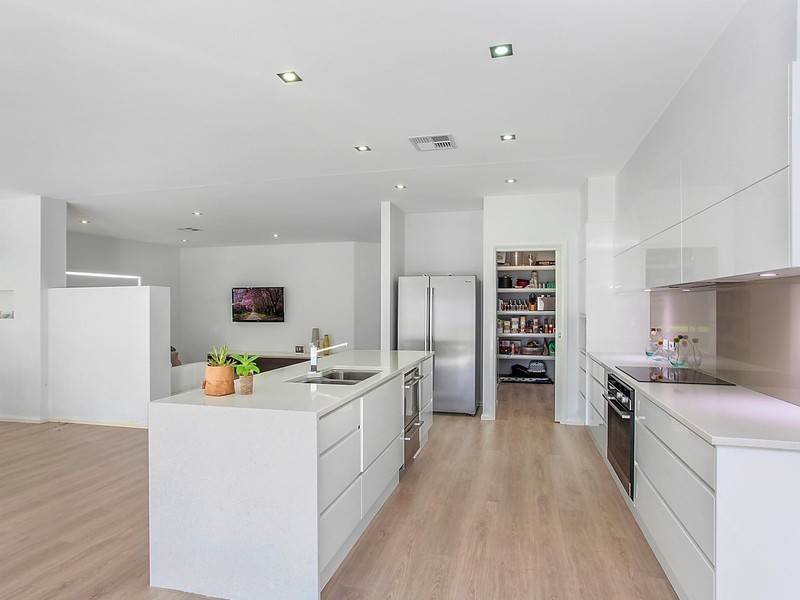 21 Makoro Street, Fletcher NSW 2287