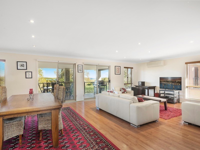 70 Bayview Road, Tea Gardens NSW 2324