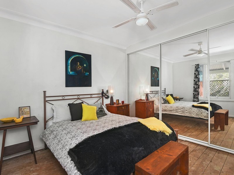 13 Henson Avenue, Mayfield East NSW 2304