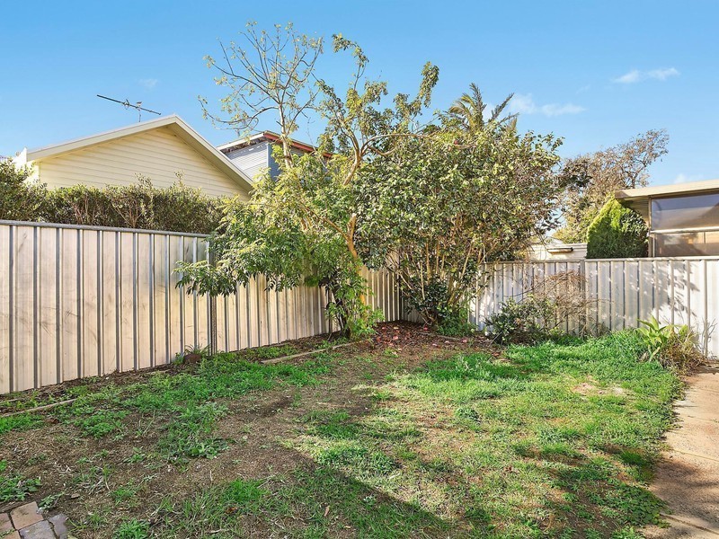 44 Gulliver Street, Hamilton NSW 2303