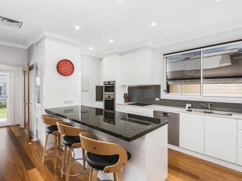 43 Fourth Street, Adamstown NSW 2289