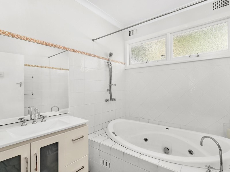 57 Carolyn Street, Adamstown Heights NSW 2289
