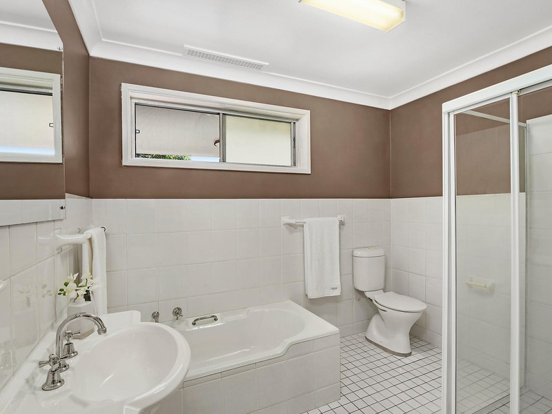 11 Bradman Street, Charlestown NSW 2290