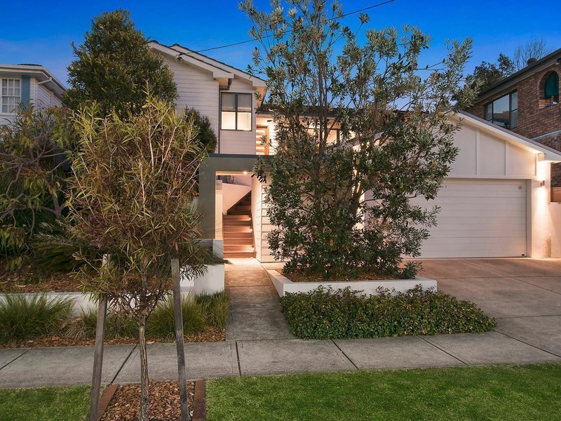 25 Bershire Avenue, Merewether Heights NSW 2291