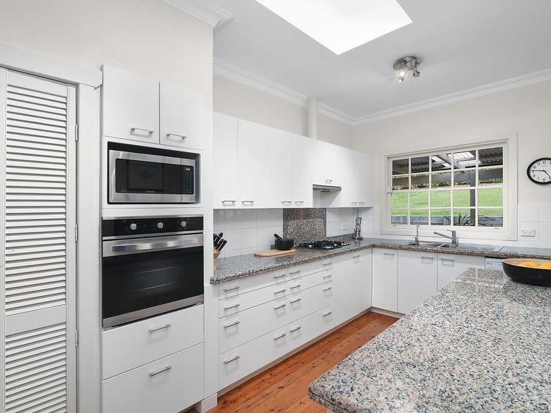 25 Bershire Avenue, Merewether Heights NSW 2291