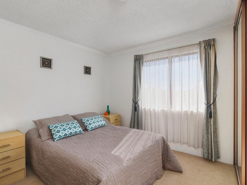 1/14 Selwyn Street, Merewether NSW 2291