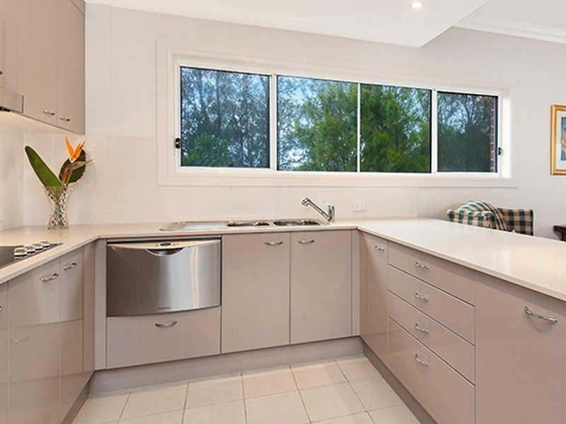 19 The Cove Drive, Fullerton Cove NSW 2318
