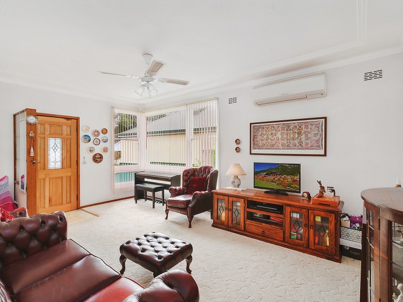 132 Gosford Road, Adamstown NSW 2289