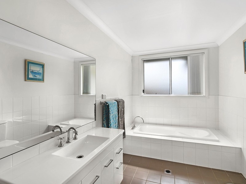 6 Randall Parade, Adamstown Heights NSW 2289