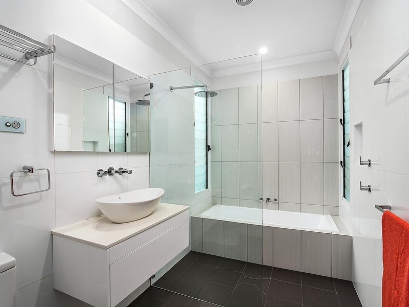 36 Cram Street, Merewether NSW 2291