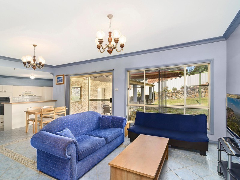 54 Birchgrove Drive, Wallsend NSW 2287