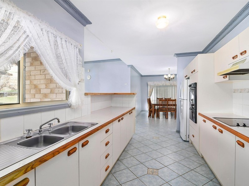 54 Birchgrove Drive, Wallsend NSW 2287