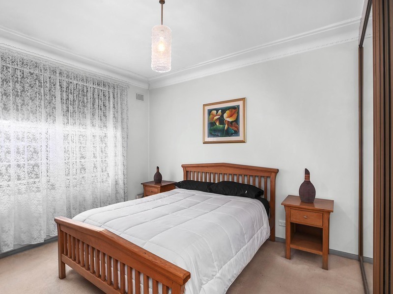 6 Crescent Road, Charlestown NSW 2290