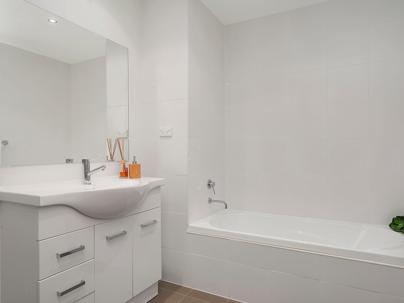 504/18 Smart Street, Charlestown NSW 2290