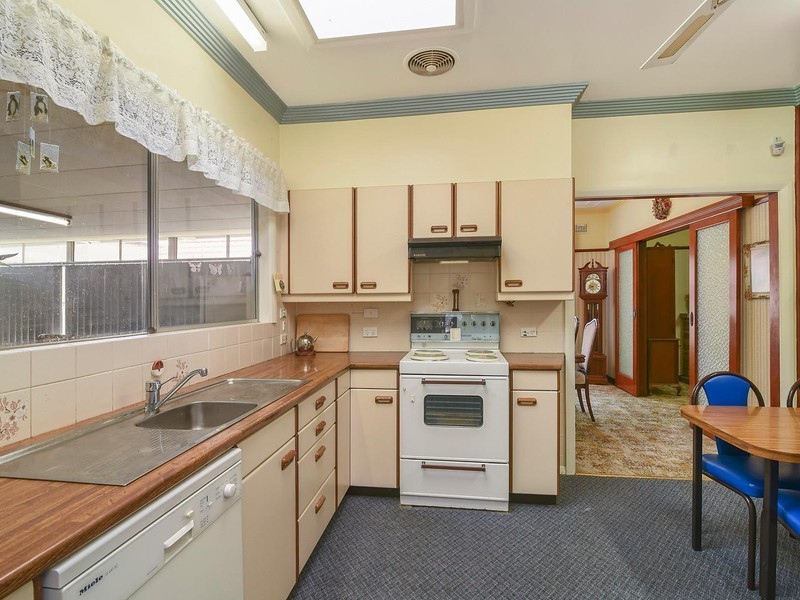 76 Joslin Street, Kotara NSW 2289